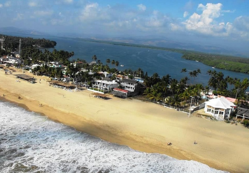 Visita à praia Barra de Coyuca em Acapulco Visita à praia Barra de Coyuca em Acapulco